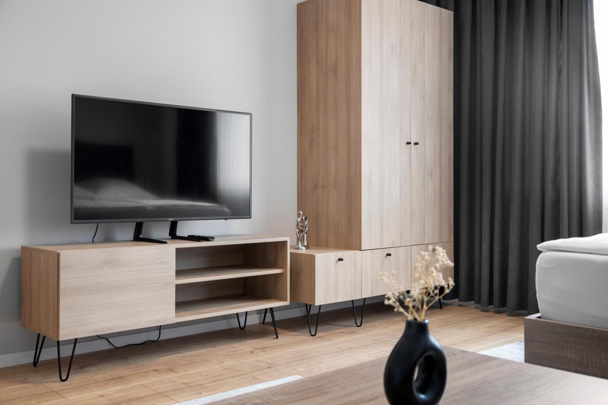 Domloge Lofts & Keulen