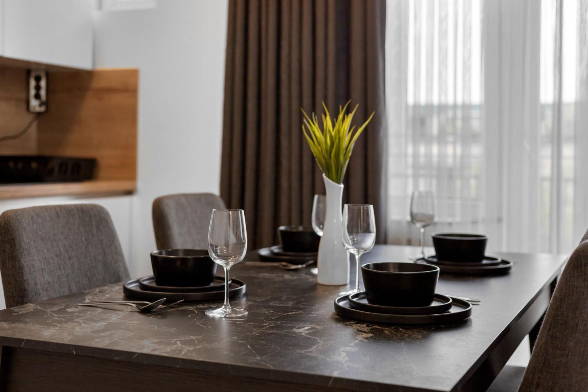 Domloge Lofts & Keulen